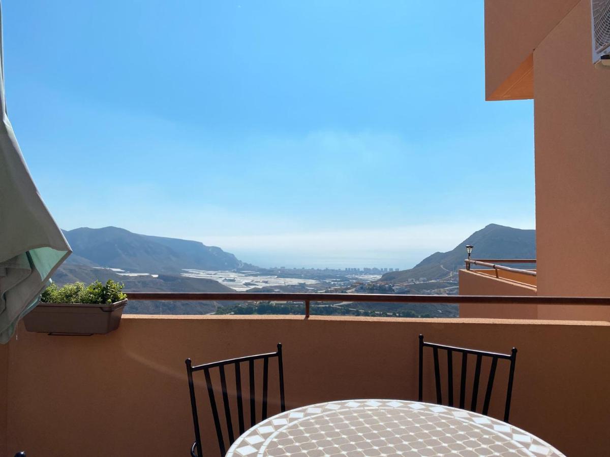 Casa Margarita Apartment Almeria Luaran gambar